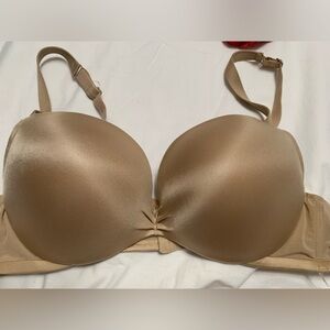 Max Boost plunge bra from Cacique 42B